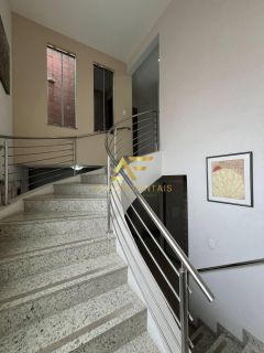 Linda casa no Condomínio Melício Machado (Aruana), com 5 suítes.