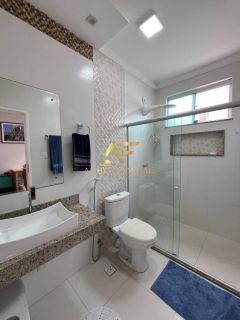 Linda casa no Condomínio Melício Machado (Aruana), com 5 suítes.