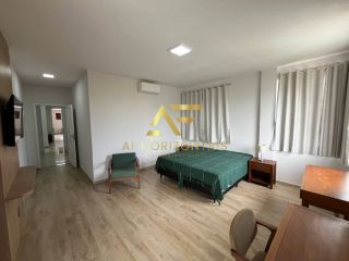 Linda casa no Condomínio Melício Machado (Aruana), com 5 suítes.