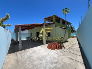 Casa com piscina no condomínio Portal do Atlântico (Mosqueiro), com 3 quartos (2 suítes).