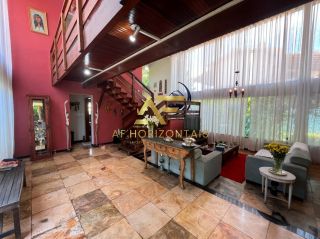 Casa exclusiva no Condomínio Melício Machado (Aruana), com 4 Suítes.