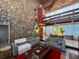 Casa exclusiva no Condomínio Melício Machado (Aruana), com 4 Suítes.