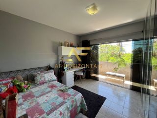 Casa exclusiva no Condomínio Melício Machado (Aruana), com 4 Suítes.