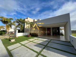 Casa térrea no condomínio Praias do Sul 3 (Mosqueiro), com 3 quartos (1 suíte).