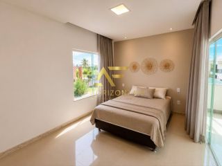 Casa no Condomínio Praias do Sul 3, com 5 quartos (2 suítes).