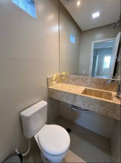 Casa térrea, com piscina, no Condomínio Costa Marina (Aruana), com 3 quartos (2 suítes).