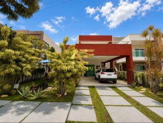 Casa no condomínio Costa Marina (Aruana), com 4 quartos, sendo 3 suítes (2 com varanda).