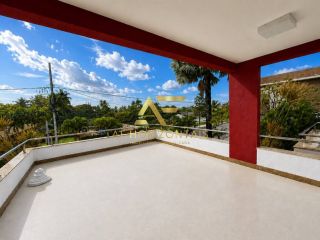 Casa no condomínio Costa Marina (Aruana), com 4 quartos, sendo 3 suítes (2 com varanda).