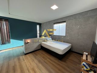 Linda casa no Condomínio Biratan Carvalho (Aruana), com 5 quartos (3 suítes).
