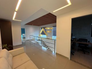 Linda casa no Condomínio Biratan Carvalho (Aruana), com 5 quartos (3 suítes).