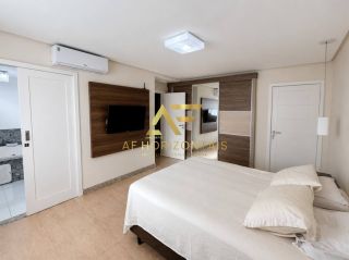Linda casa no Condomínio Biratan Carvalho (Aruana), com 5 quartos (3 suítes).