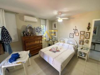 Casa com piscina no Condomínio Melício Machado (2 lotes), Aruana, com 3 suítes.