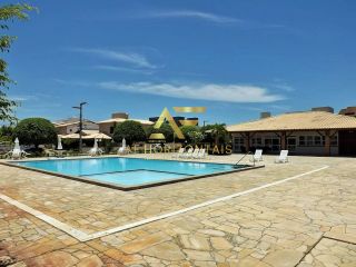 Casa com piscina no Condomínio Melício Machado (2 lotes), Aruana, com 3 suítes.