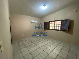 CASA EM PAU AMARELO