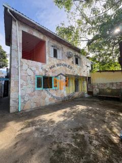 Casa solta com muito espaço e conforto esperando por você!