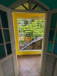 Casa solta com muito espaço e conforto esperando por você!