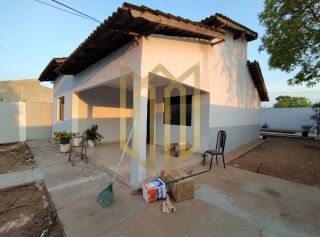 Locação - Casa com piscina Jd Presidente