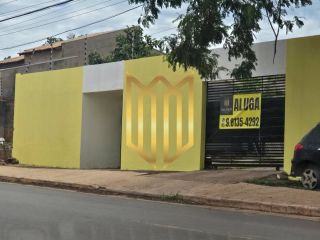 Locação - Casa com piscina Jd Presidente