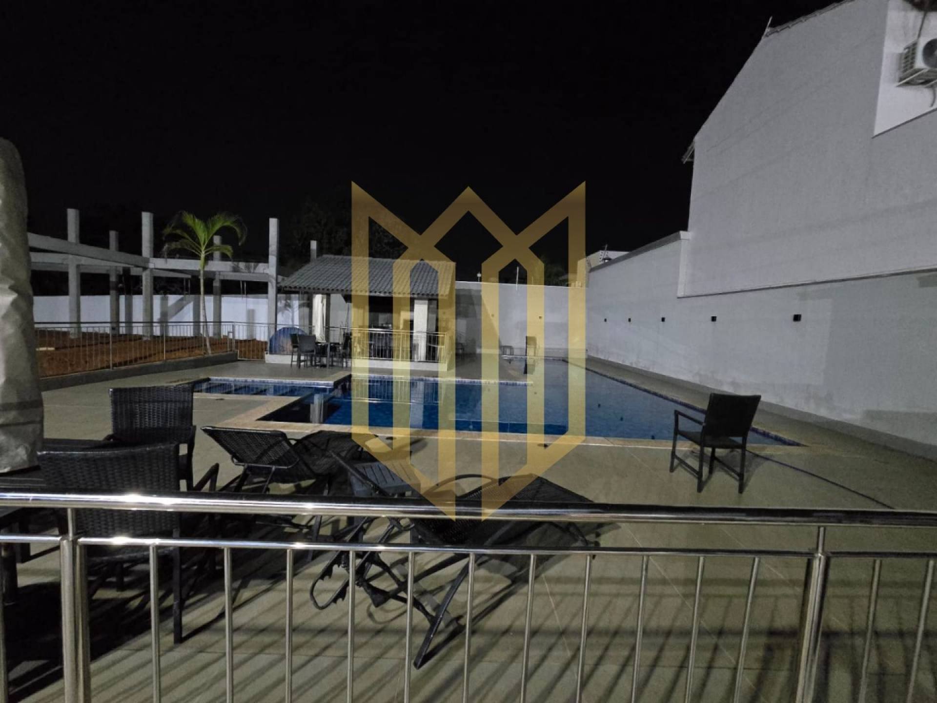 Vende-se Sobrado Condomínio Passaredo