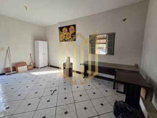 Vende-se excelente casa próxima ao aeroporto Varze Grande MT