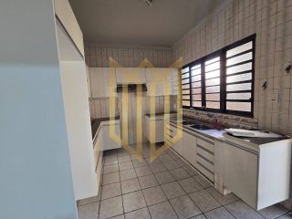 Vende-se excelente casa próxima ao aeroporto Varze Grande MT