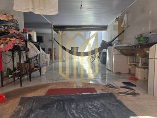 Casa com comércio a venda 15 de Maio