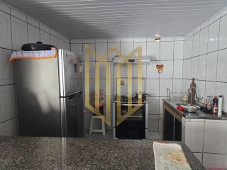 Casa com comércio a venda 15 de Maio