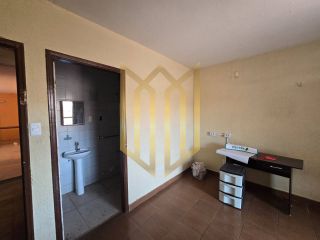 Casa Comercial  Jd Tropical