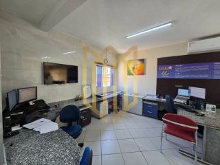 Sala comercial com 87m², Jd Europa, Atrás UNIC