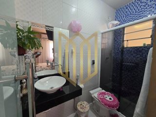 Casa a venda - Jd. Europa, Cuiabá MT,  três quartos, usina solar