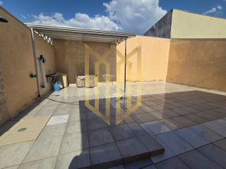 Casa a venda - Jd. Europa, Cuiabá MT,  três quartos, usina solar