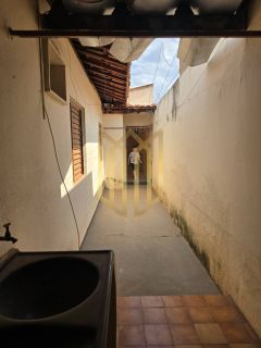 Casa a venda Jd. Europa Cuiabá MT com piscina