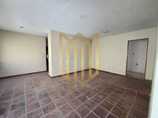 Casa a venda Jd. Europa Cuiabá MT com piscina