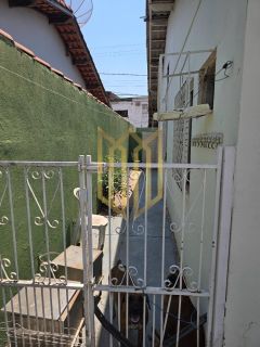 Casa a venda Jd. Europa, Cuiabá MT com piscina