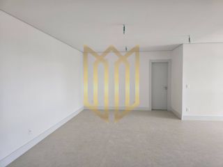 VOX Plaenge apt. a venda, 3 quartos, 2 suítes sol da manha, andar alto