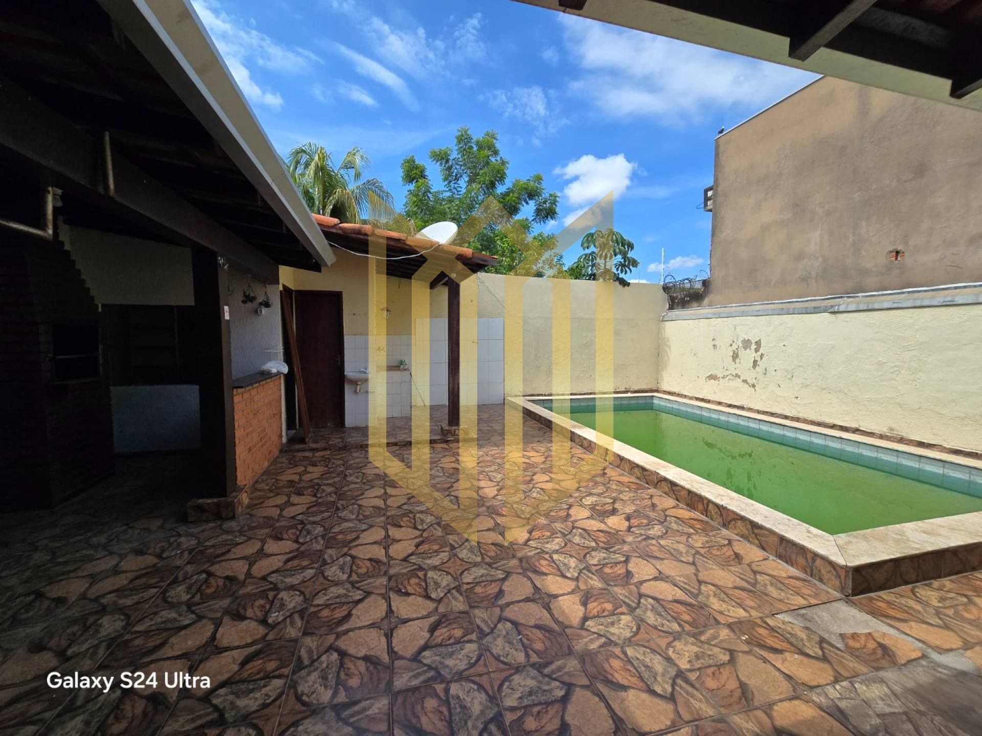 Casa à venda no JD Europa – Cuiabá/MT com piscina