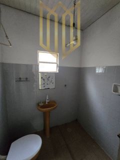 Casa com potencial comercial no Bairro Grande – Terceiro Início da Rua Rio dos Peixes