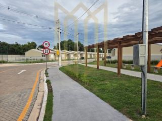 Casa 1° locação cond VILLAGGIO MAGNÓLIAS