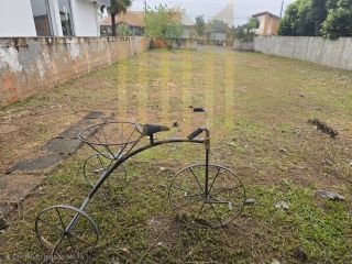 Sobrado Para Venda com 4 quartos 2 suítes no bairro Escolha um bairro... em Chapada Dos Guimarães