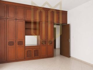 Aluga Casa alto Padrão Jd Guanabars Centro
