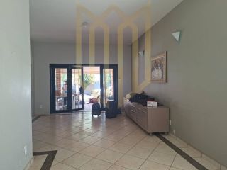 Vende  Casa alto Padrão Jd Guanabars Centro [DUPLICADO]