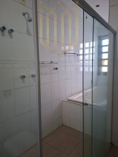 Vende  Casa alto Padrão Jd Guanabars Centro [DUPLICADO]