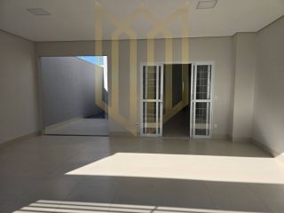 Casa a venda novinha, projetada para oferecer conforto e praticidade, Santa Cruz II