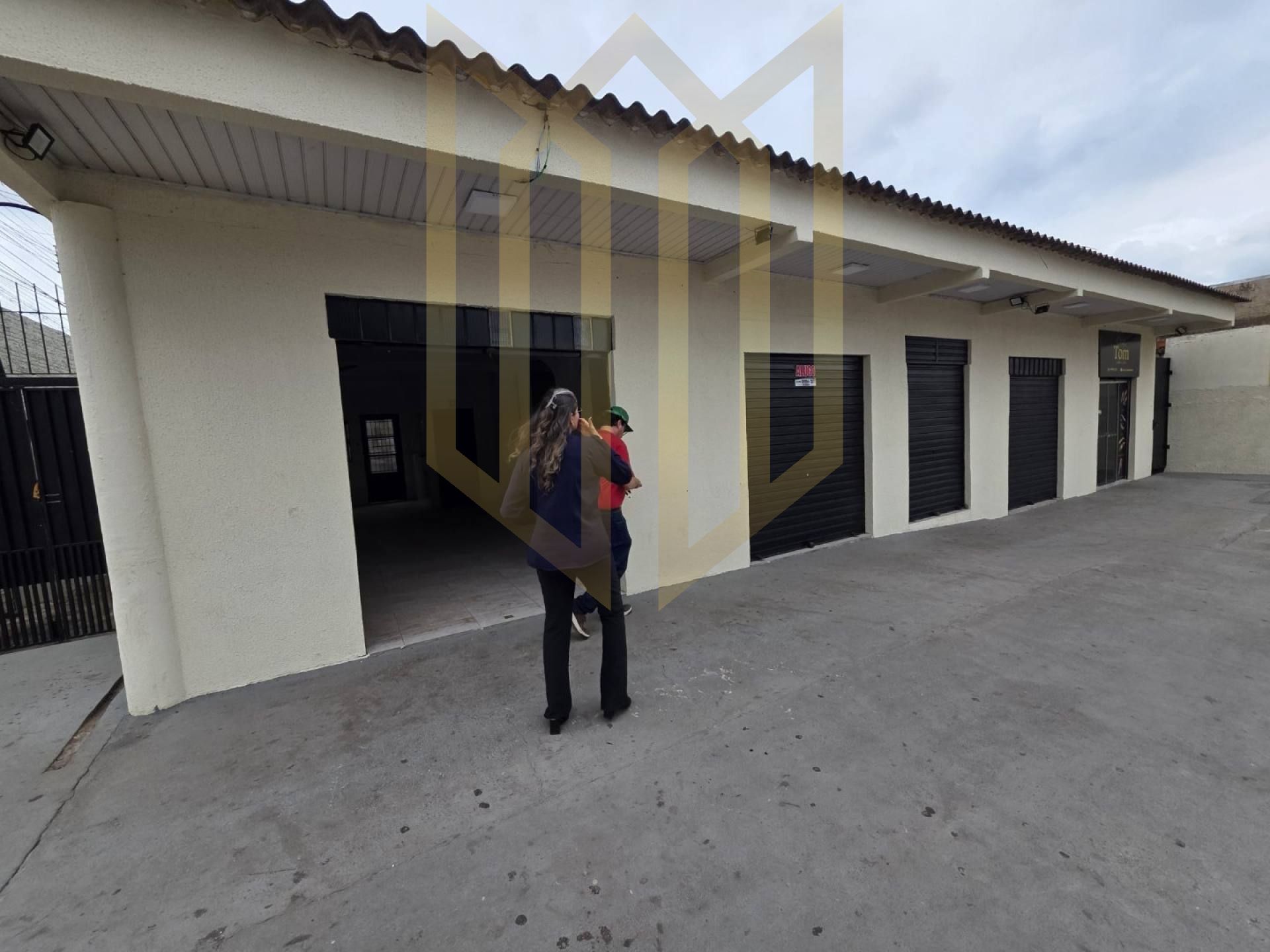 ALUGA-SE SALA COMERCIAL – 240 m² – MORADA DA SERRA / MORADA DO OURO