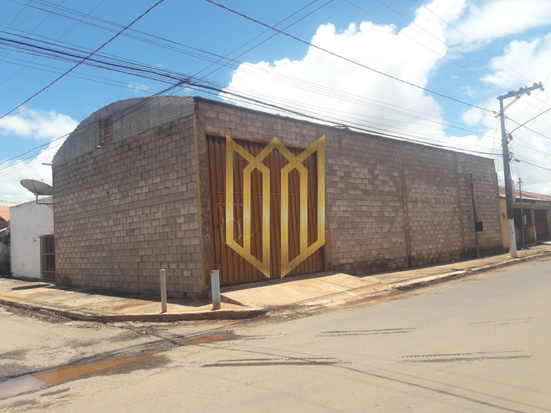 Barracão Ouro Verde