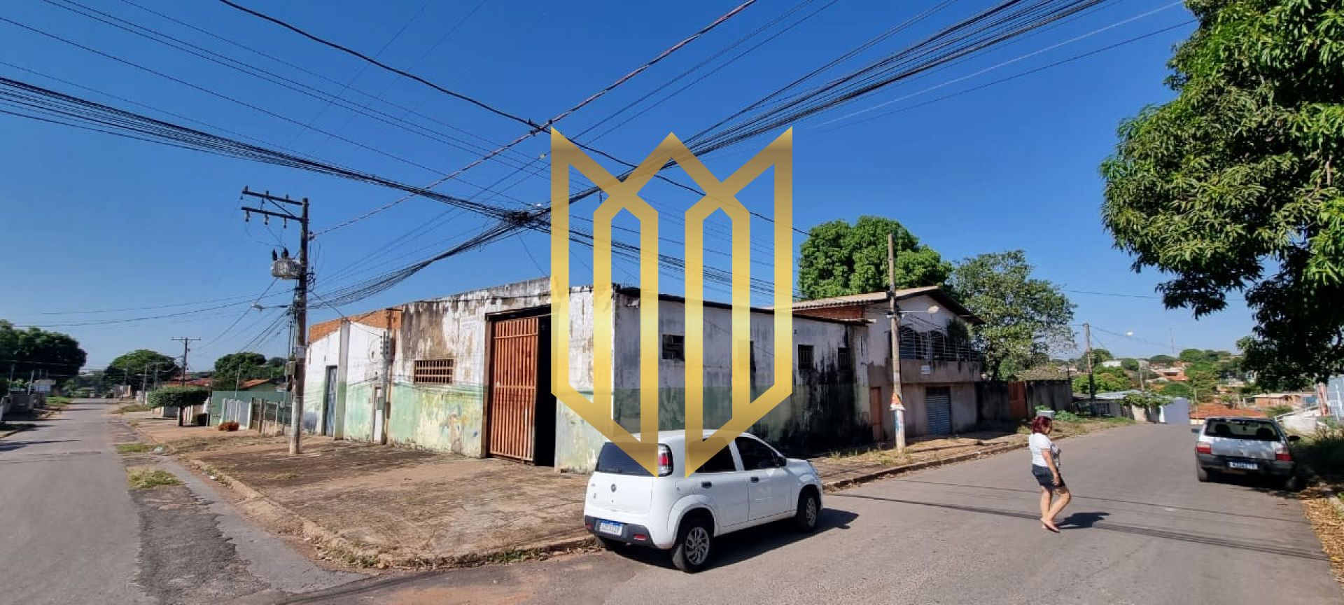 Sobrado + Comercio a venda