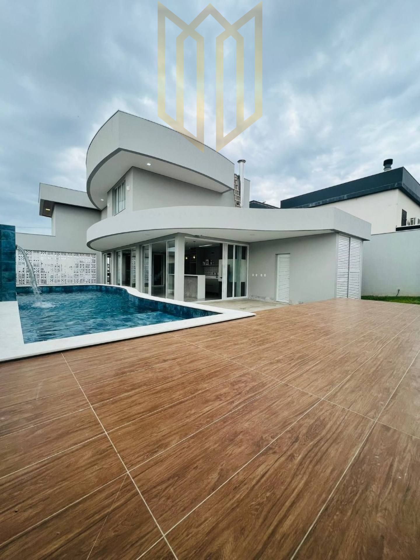 Sobrado com 2 dormitórios à venda