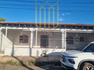 Locação - Casa com 3 Dormitórios