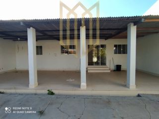 Locação - Casa com 3 Dormitórios