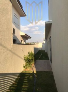 Casa de condomínio para Venda